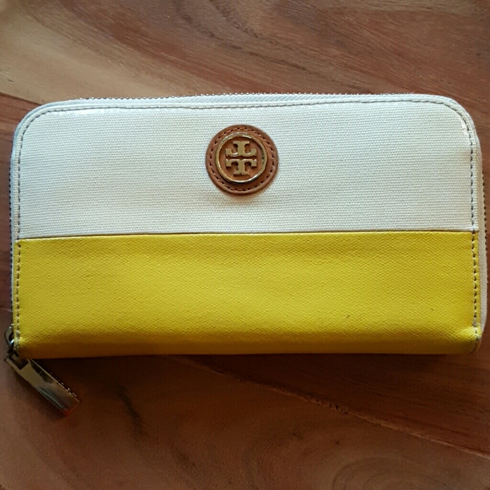 Tory Burch Wallet
